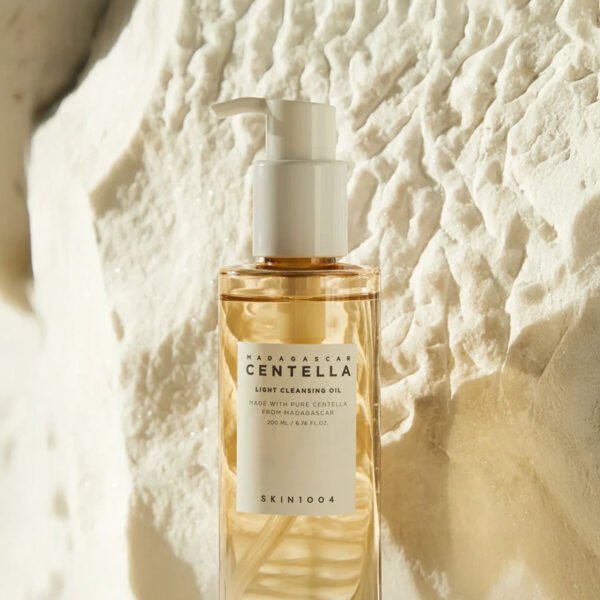 SKIN 1004 - Madagascar Centella Light Cleansing Oil